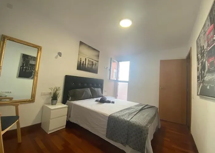 Bright Lovely Quiet Flat Very Centric In Sc 公寓